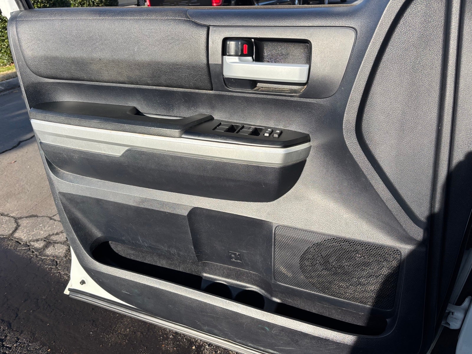 2016 Toyota Tundra SR5