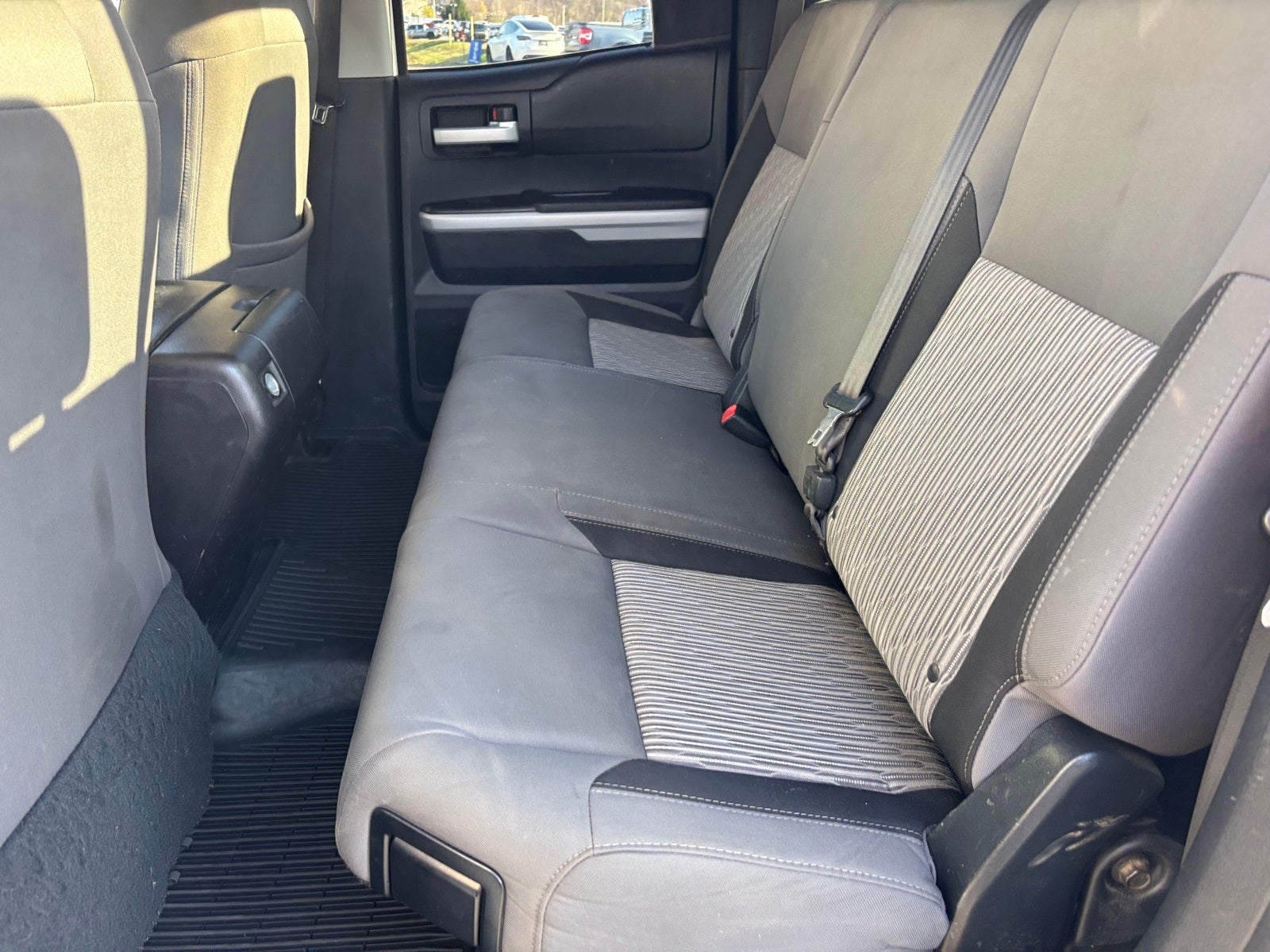 2016 Toyota Tundra SR5