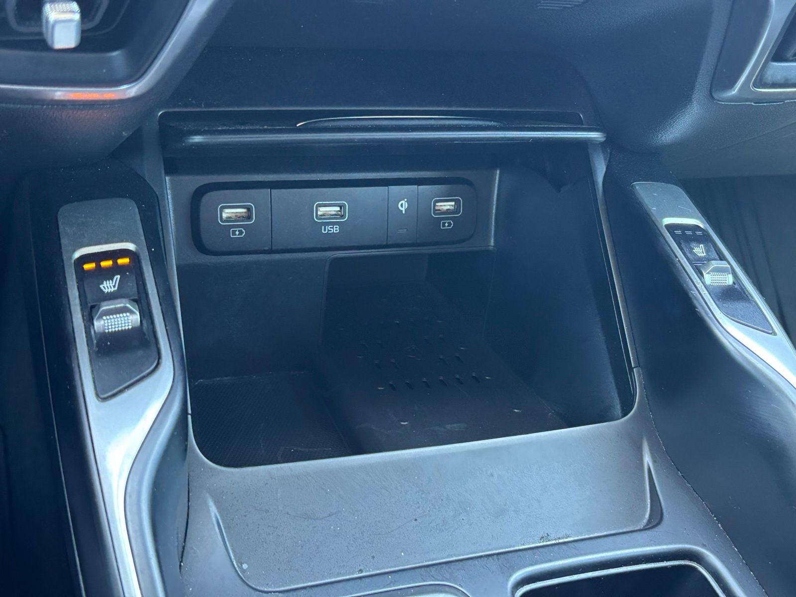 2023 Kia Sorento S