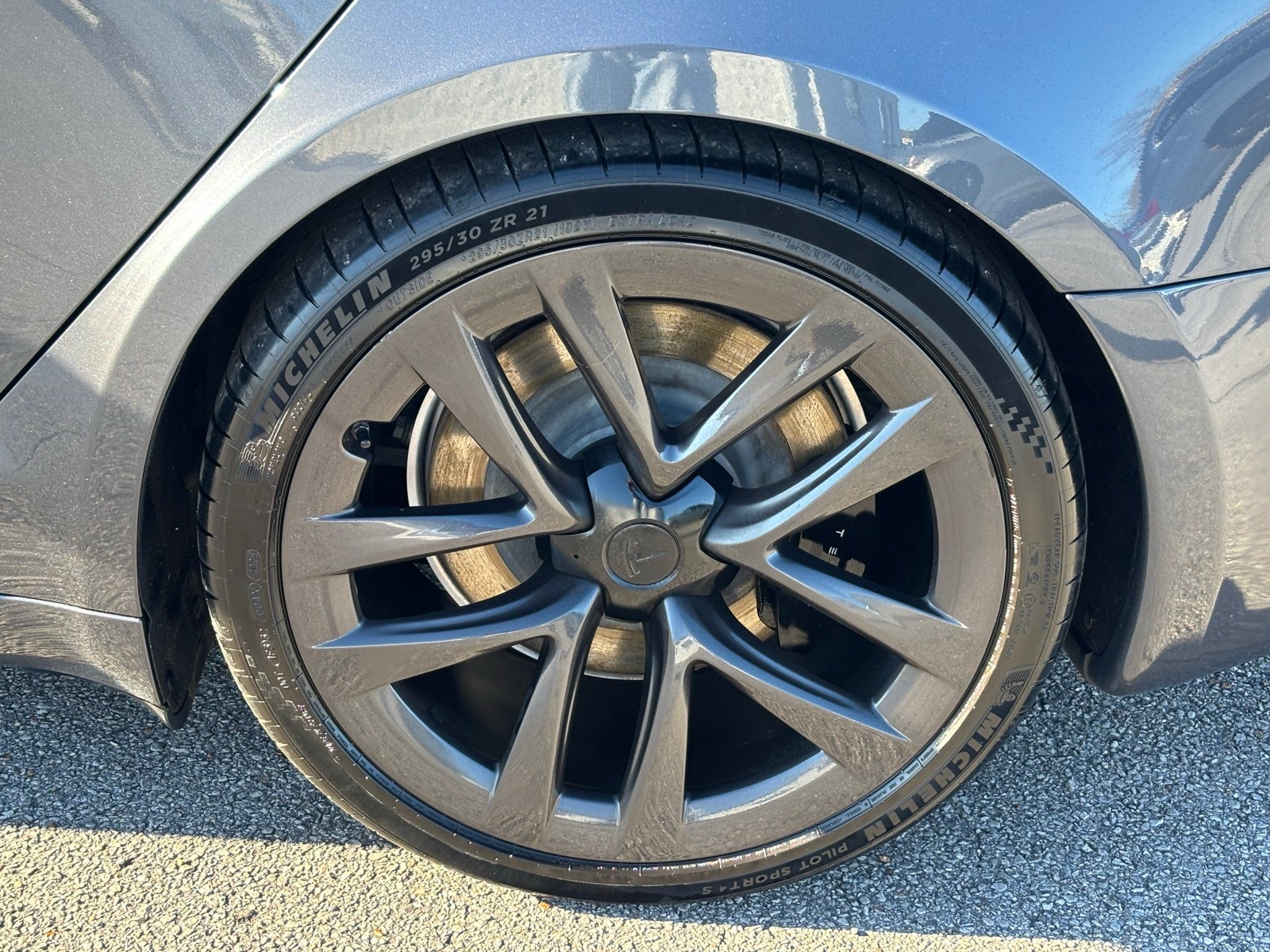 2021 Tesla Model S Plaid