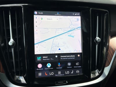 2023 Volvo S60 Recharge Plug-In Hybrid T8 Plus Dark Theme