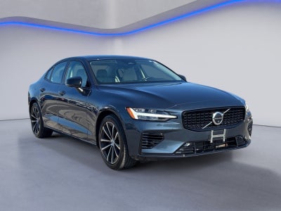 2023 Volvo S60 Recharge Plug-In Hybrid T8 Plus Dark Theme