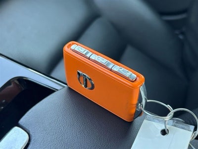 2023 Volvo S60 Recharge Plug-In Hybrid T8 Plus Dark Theme