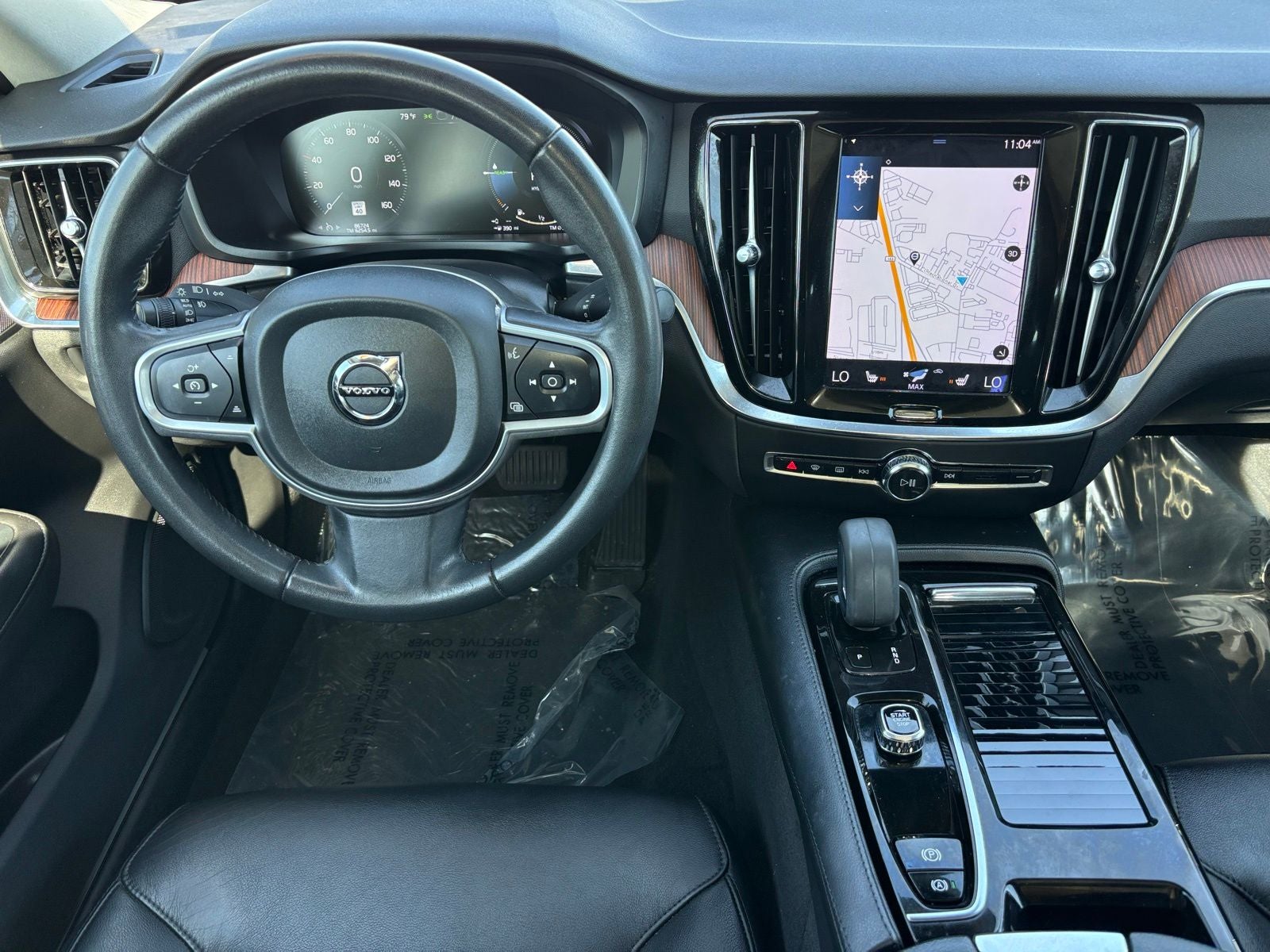 2022 Volvo S60 Recharge Plug-In Hybrid T8 R-Design Expression