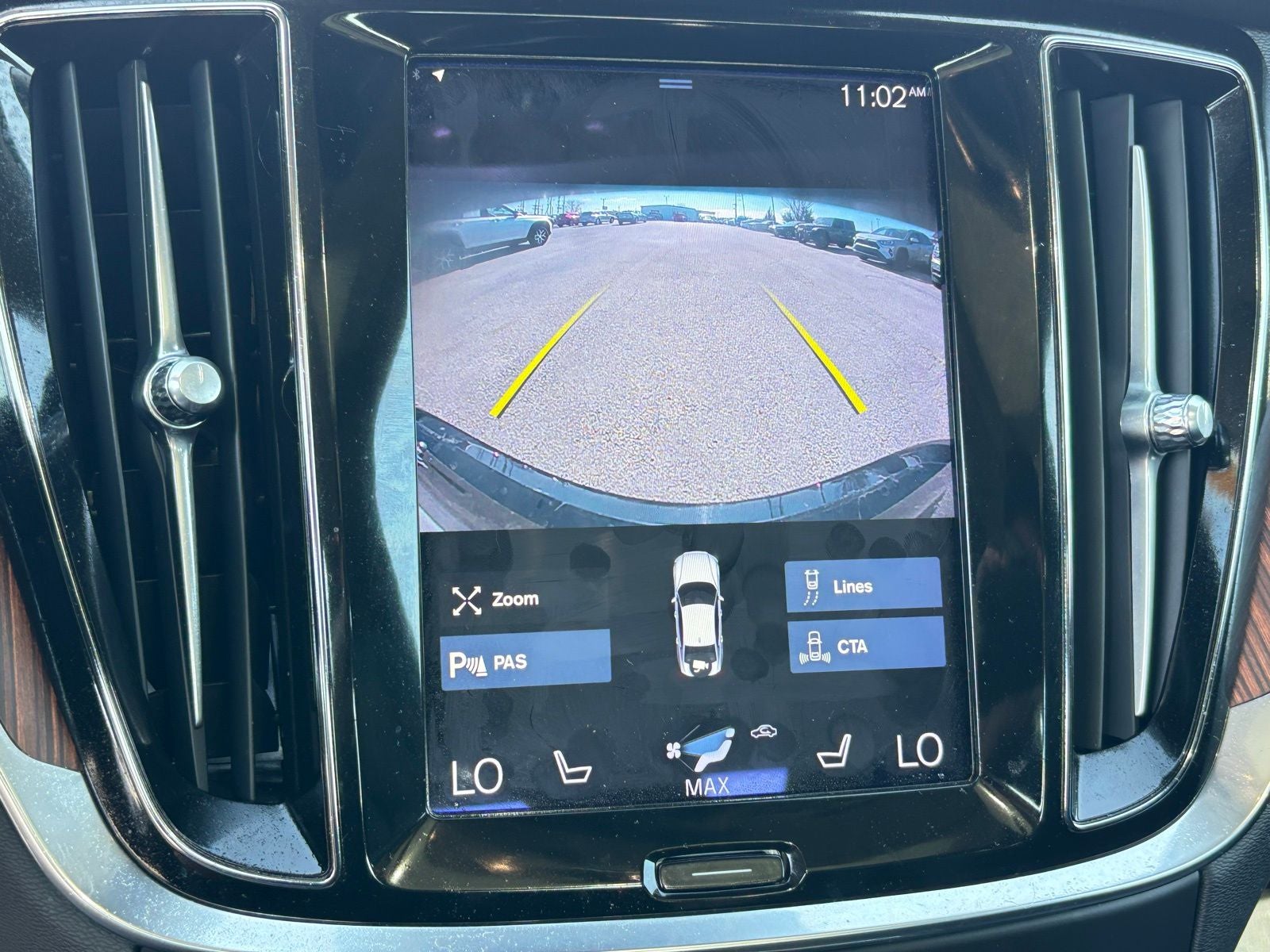 2022 Volvo S60 Recharge Plug-In Hybrid T8 R-Design Expression