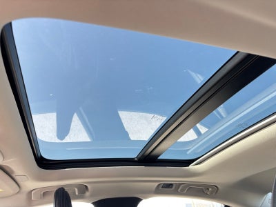 2022 Volvo S60 Recharge Plug-In Hybrid T8 R-Design Expression