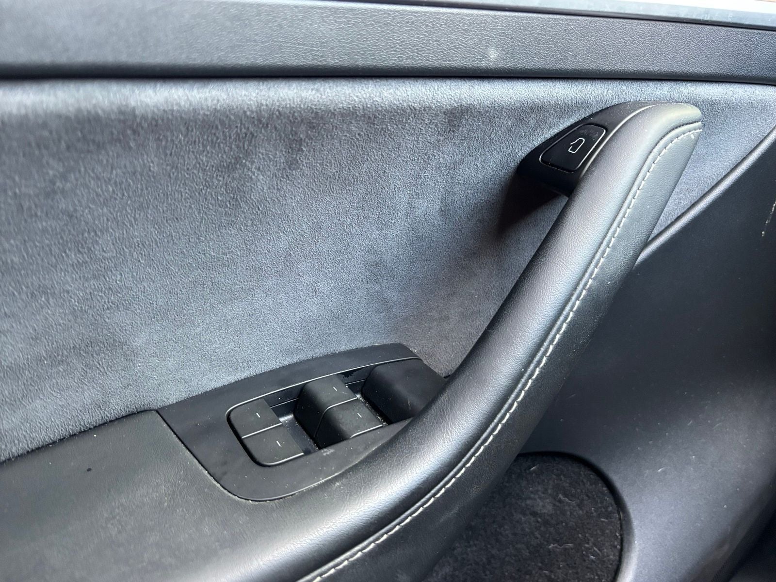 2024 Tesla Model Y Performance