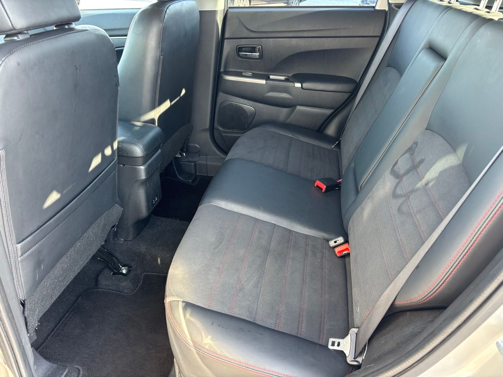 2025 Mitsubishi Outlander Sport 2.0 SE