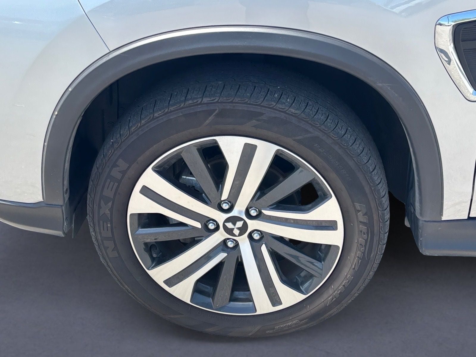 2025 Mitsubishi Outlander Sport Base