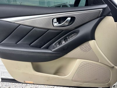 2015 INFINITI Q50 Premium