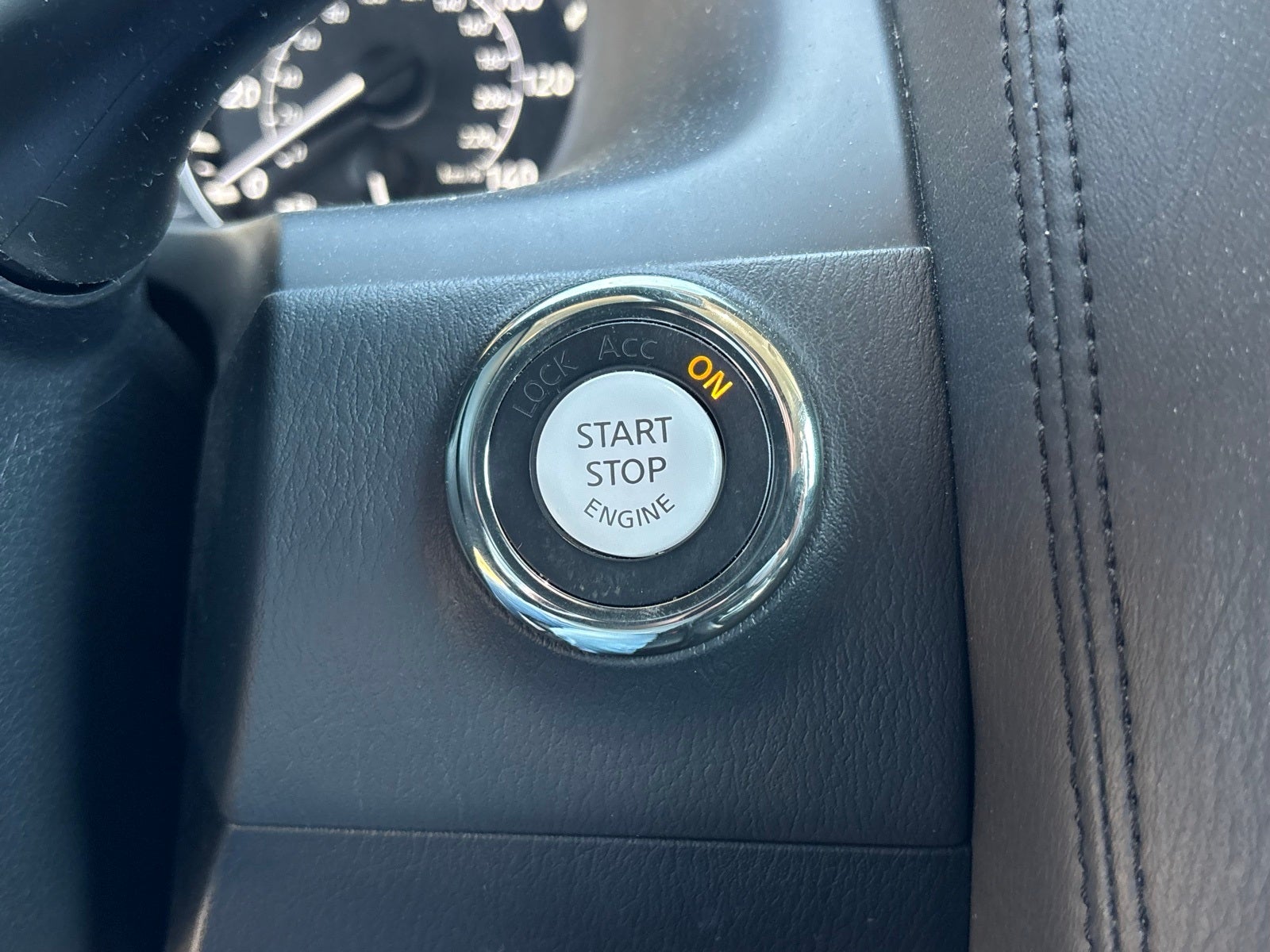 2023 Nissan Armada SV