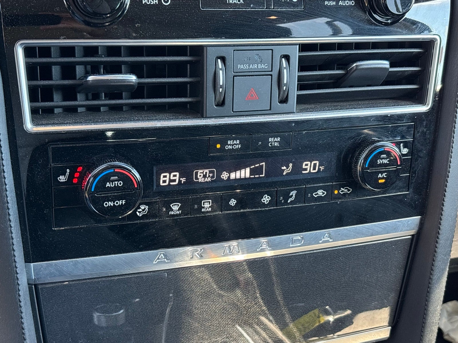 2023 Nissan Armada SV