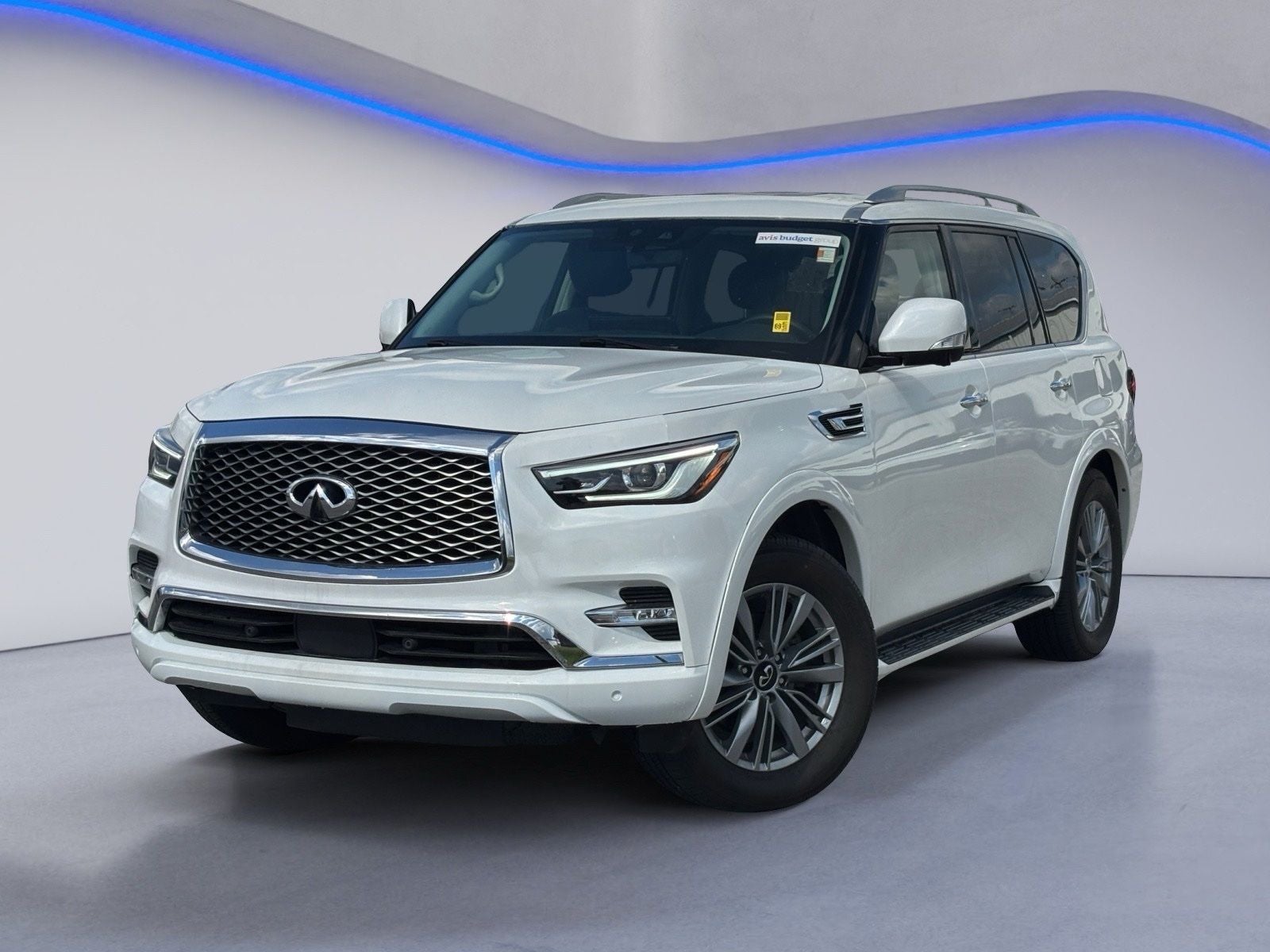 2024 INFINITI QX80 LUXE