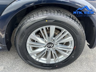 2024 INFINITI QX80 LUXE