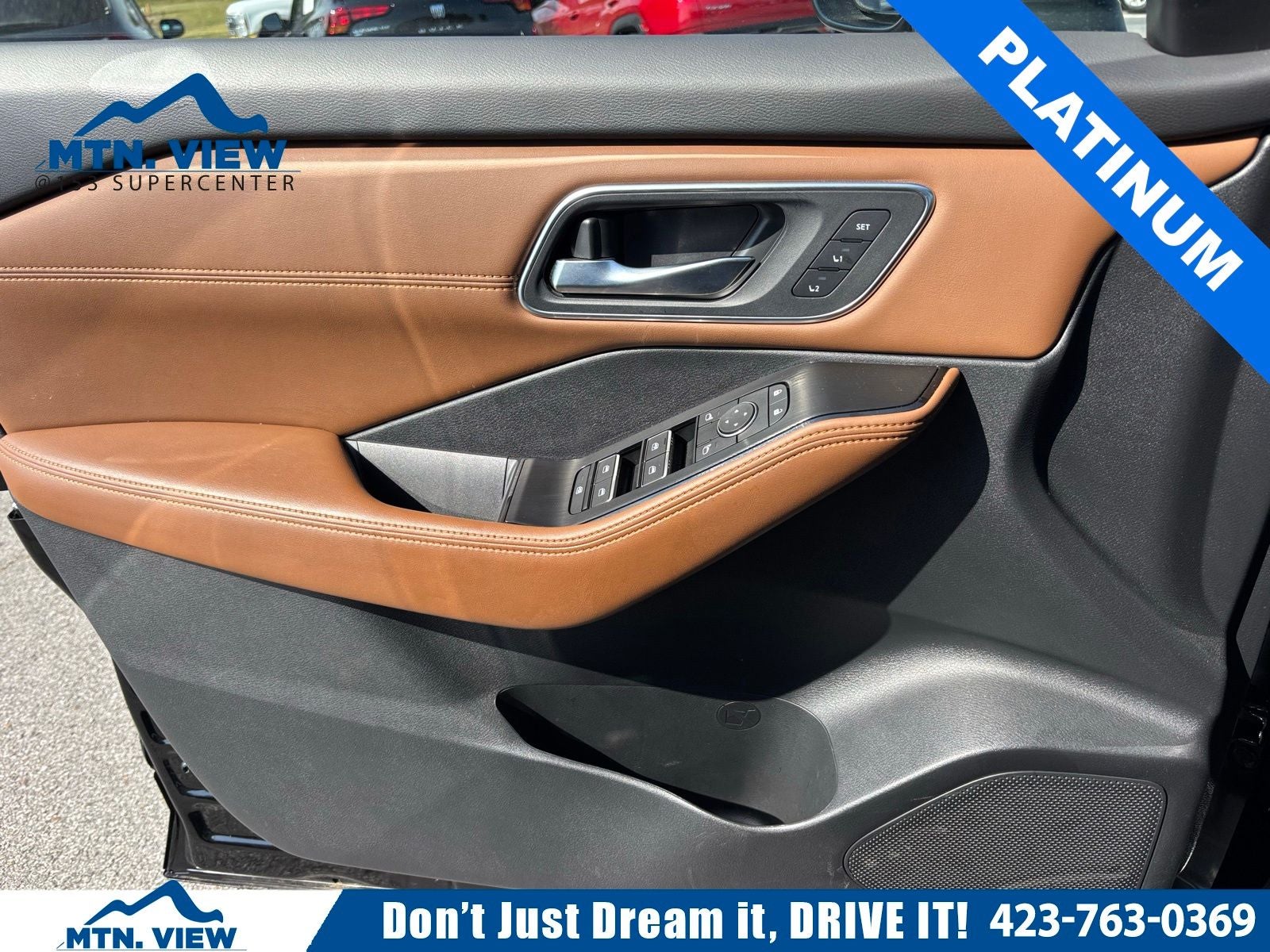 2025 Nissan Rogue Platinum