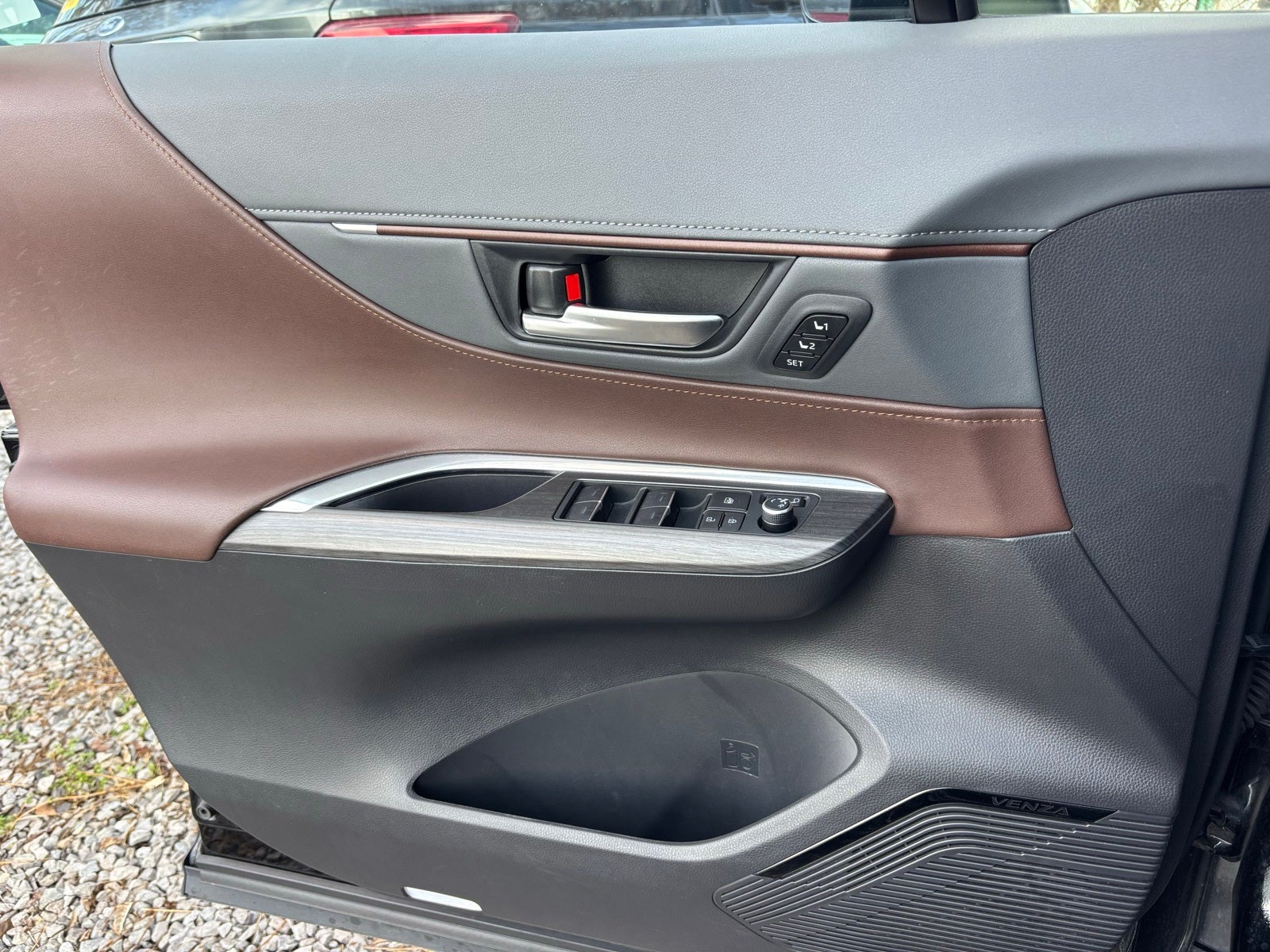 2024 Toyota Venza XLE