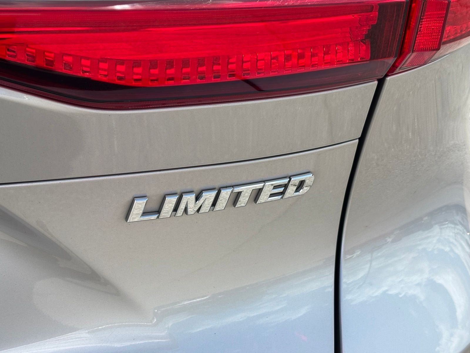 2023 Toyota Venza Limited