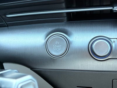 2024 Hyundai Kona Electric SEL