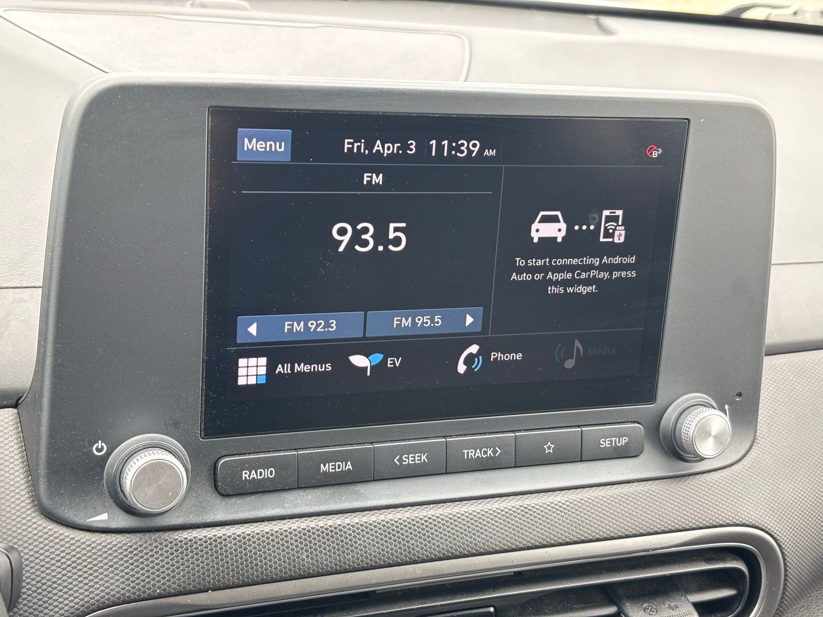 2023 Hyundai Kona Electric SE