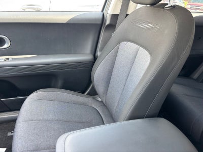 2024 Hyundai IONIQ 5 SE
