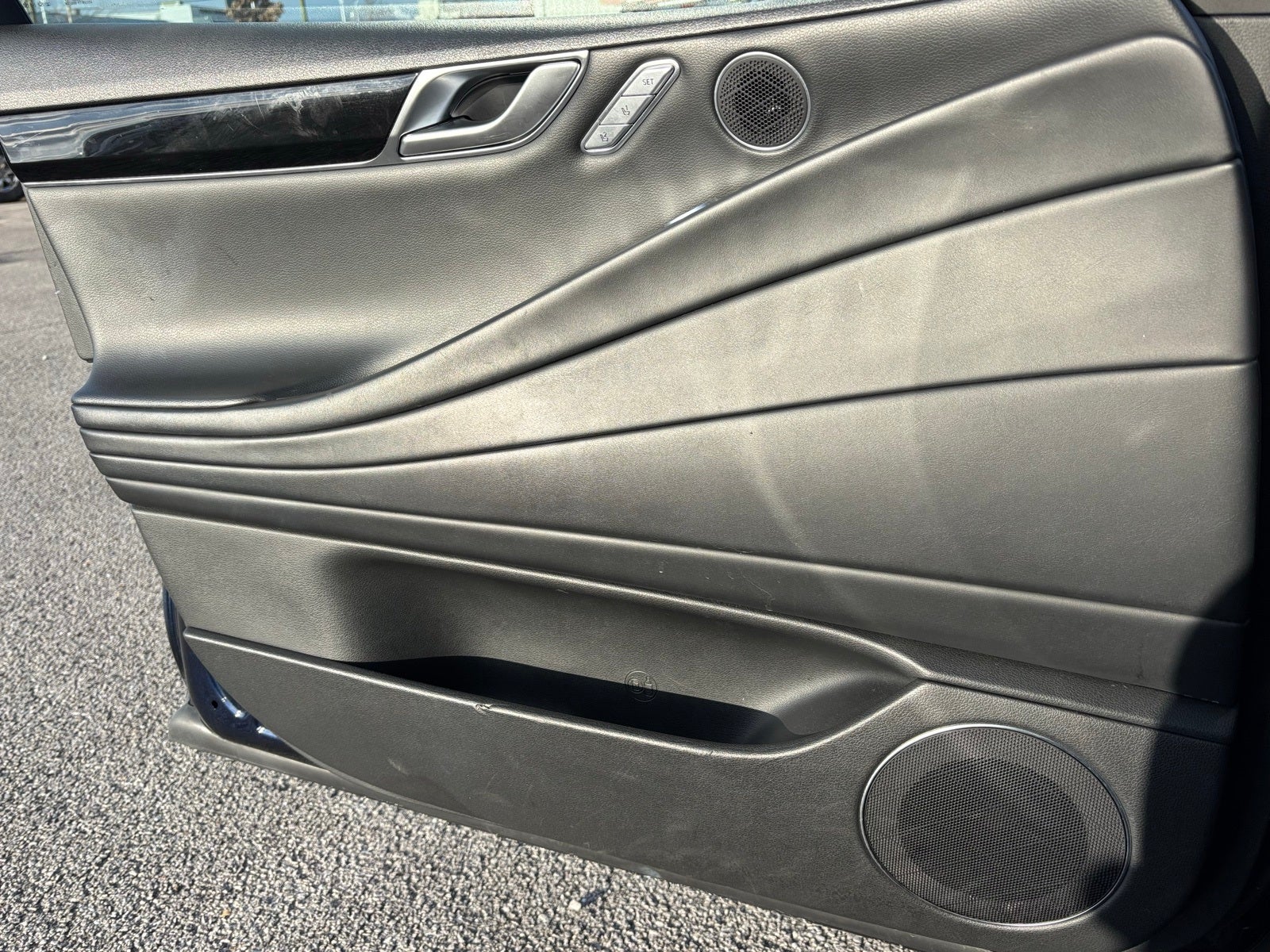 2023 Genesis G80 2.5T