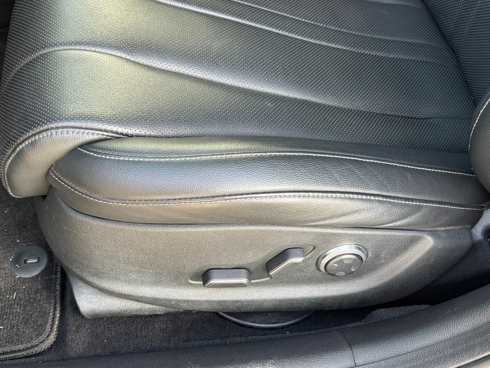 2023 Genesis G80 2.5T