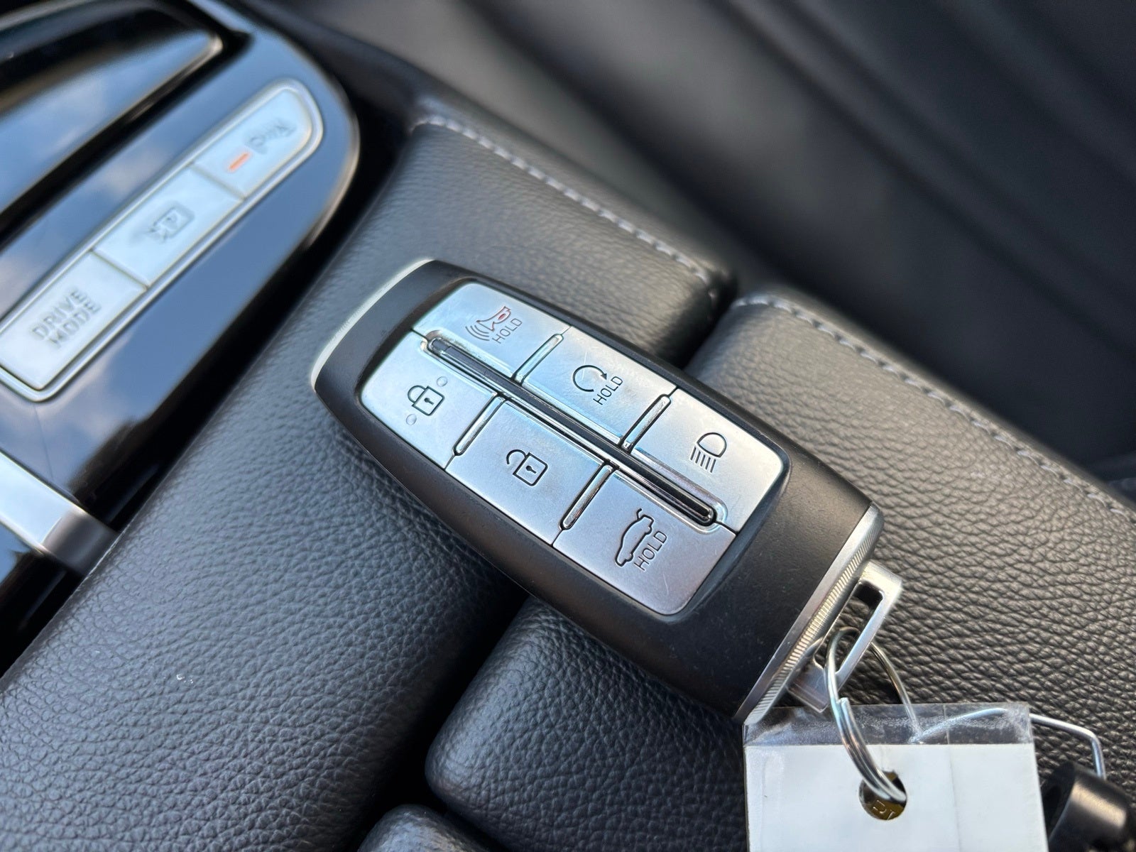 2023 Genesis G80 2.5T