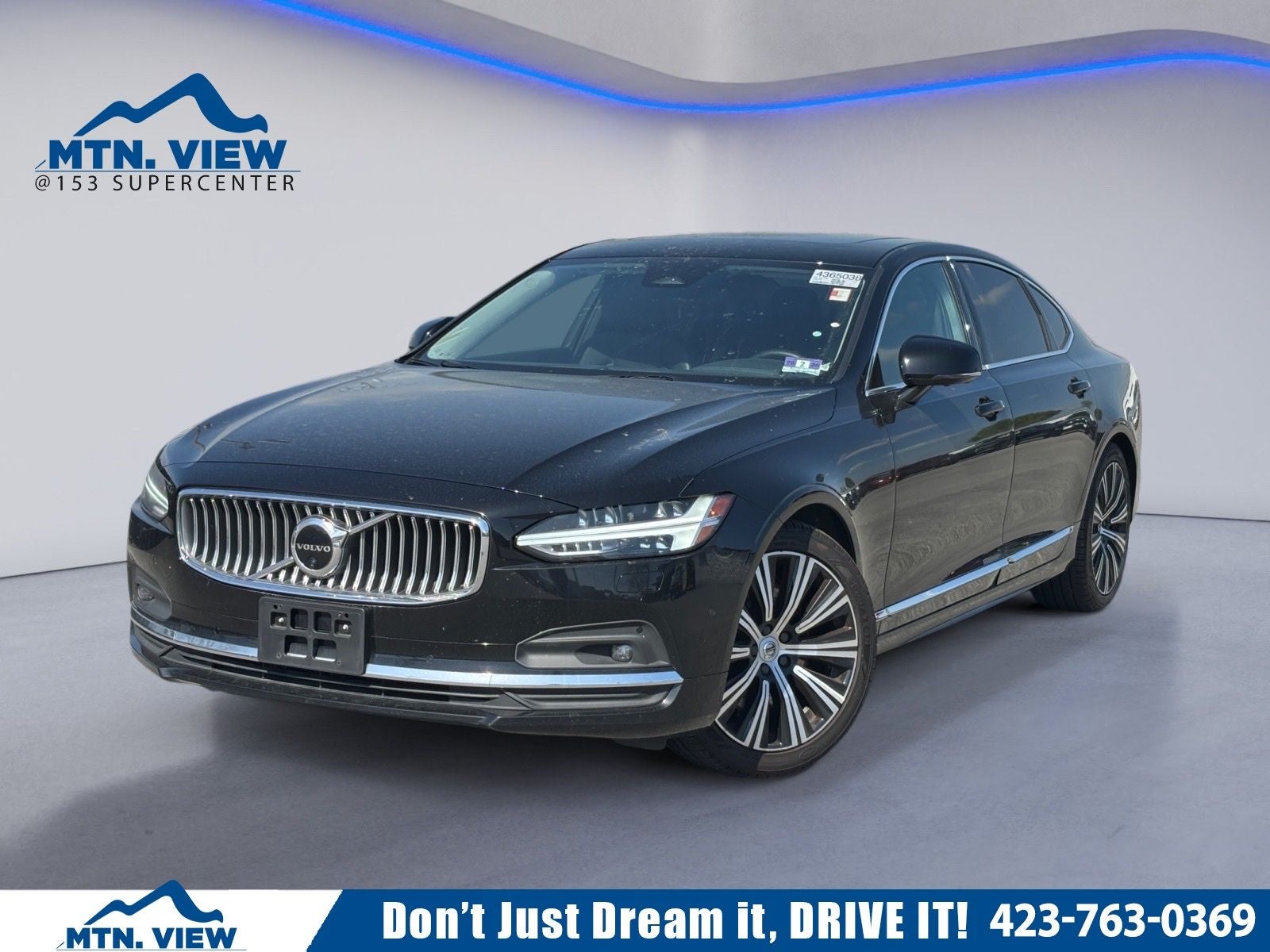 2023 Volvo S90 B6 Plus