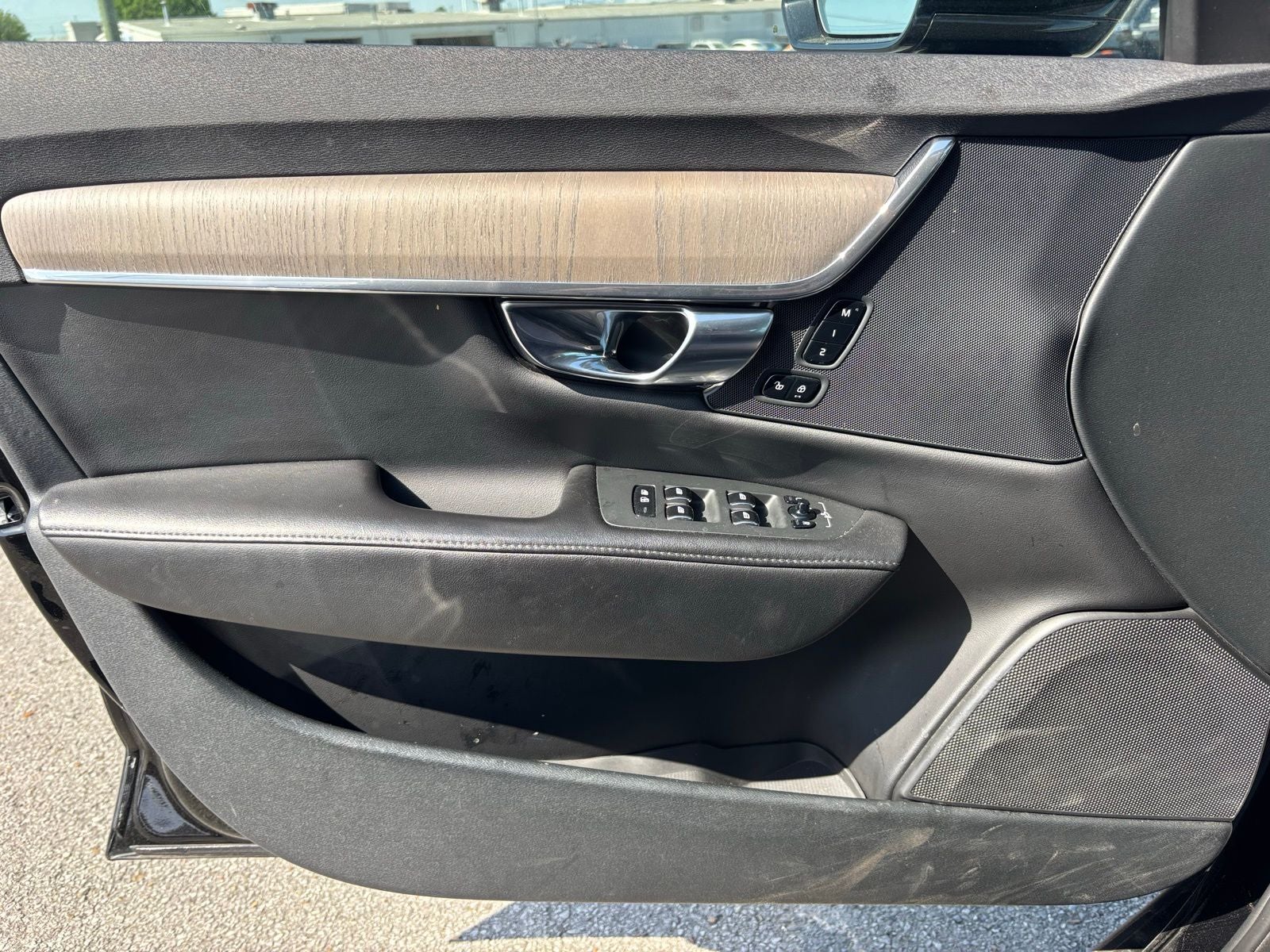 2023 Volvo S90 B6 Plus