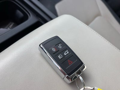 2024 Land Rover Defender 110 X-Dynamic SE