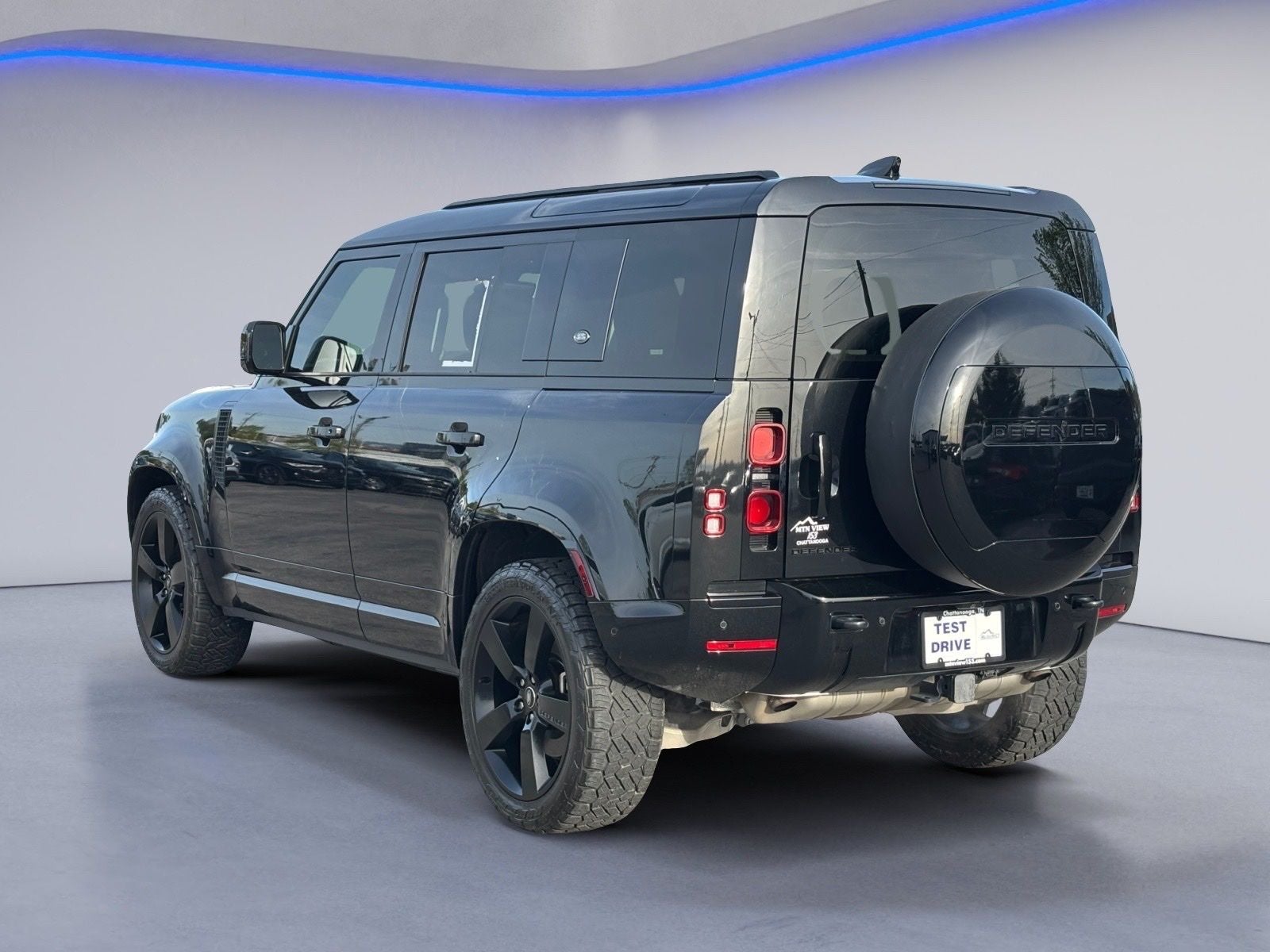 2024 Land Rover Defender 110 X-Dynamic SE