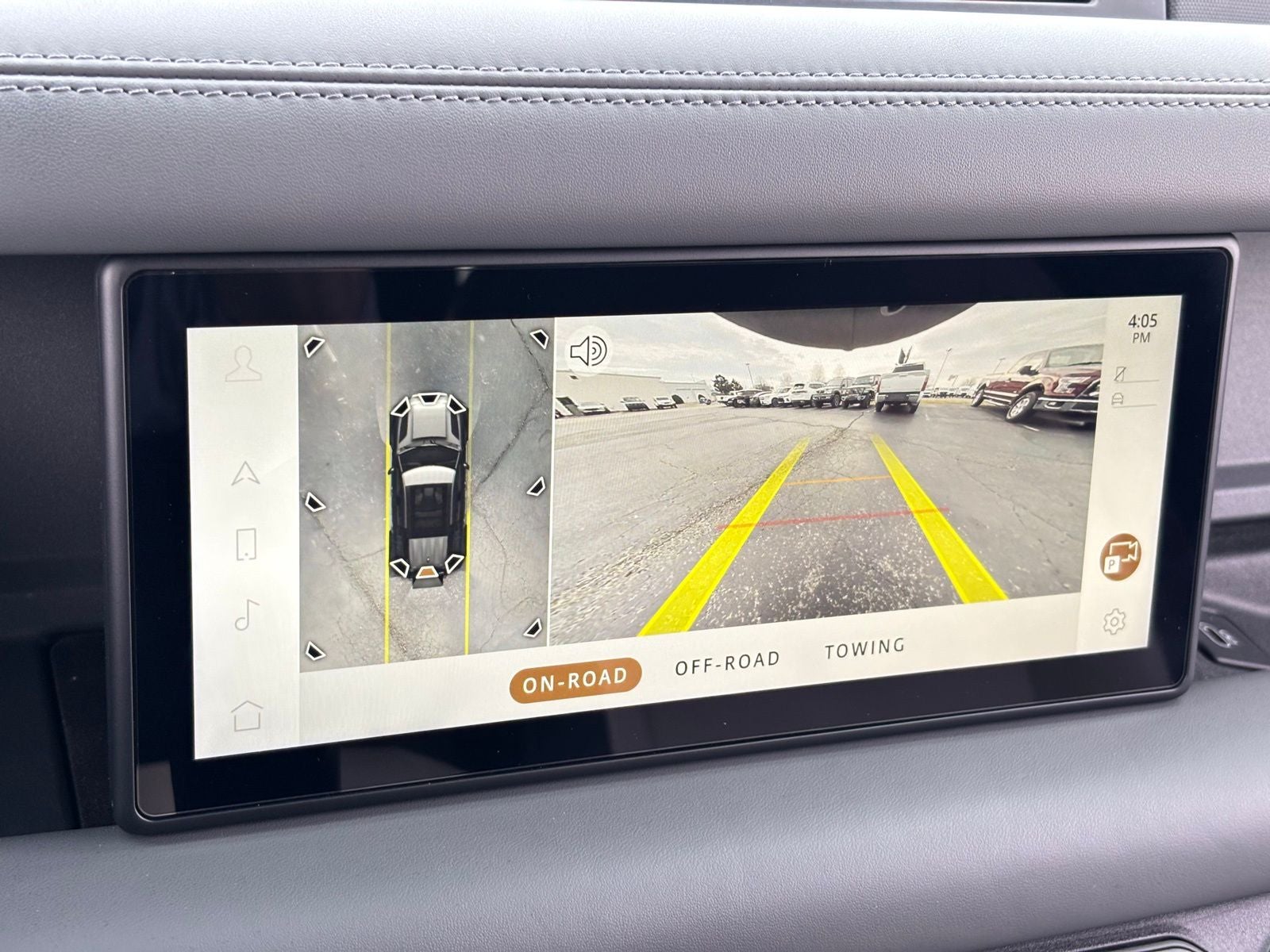 2024 Land Rover Defender 110 X-Dynamic SE