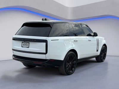 2025 Land Rover Range Rover SE