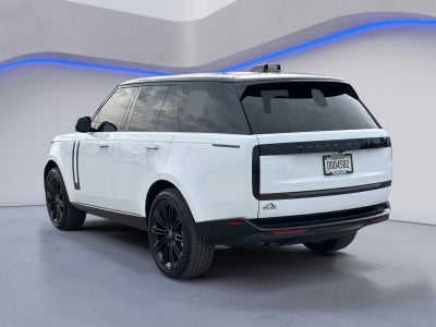 2025 Land Rover Range Rover SE