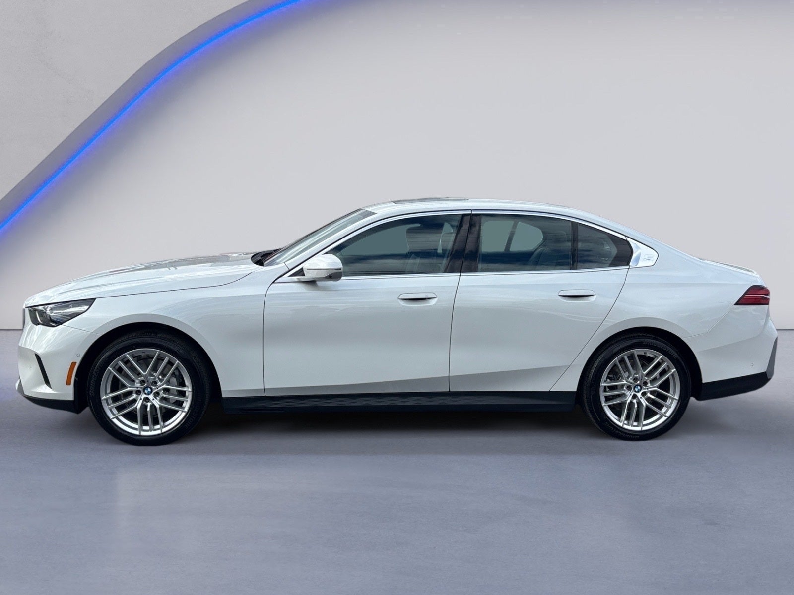 2025 BMW 5 Series 530i xDrive