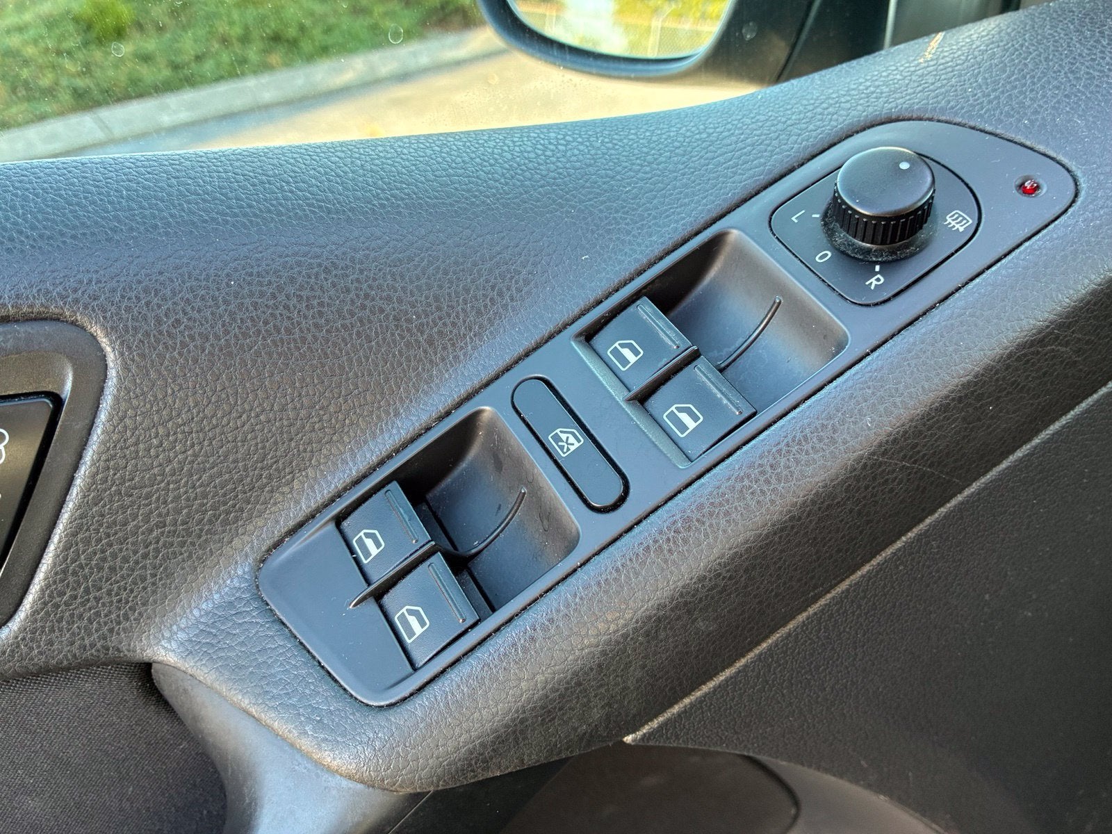 2013 Volkswagen Tiguan S