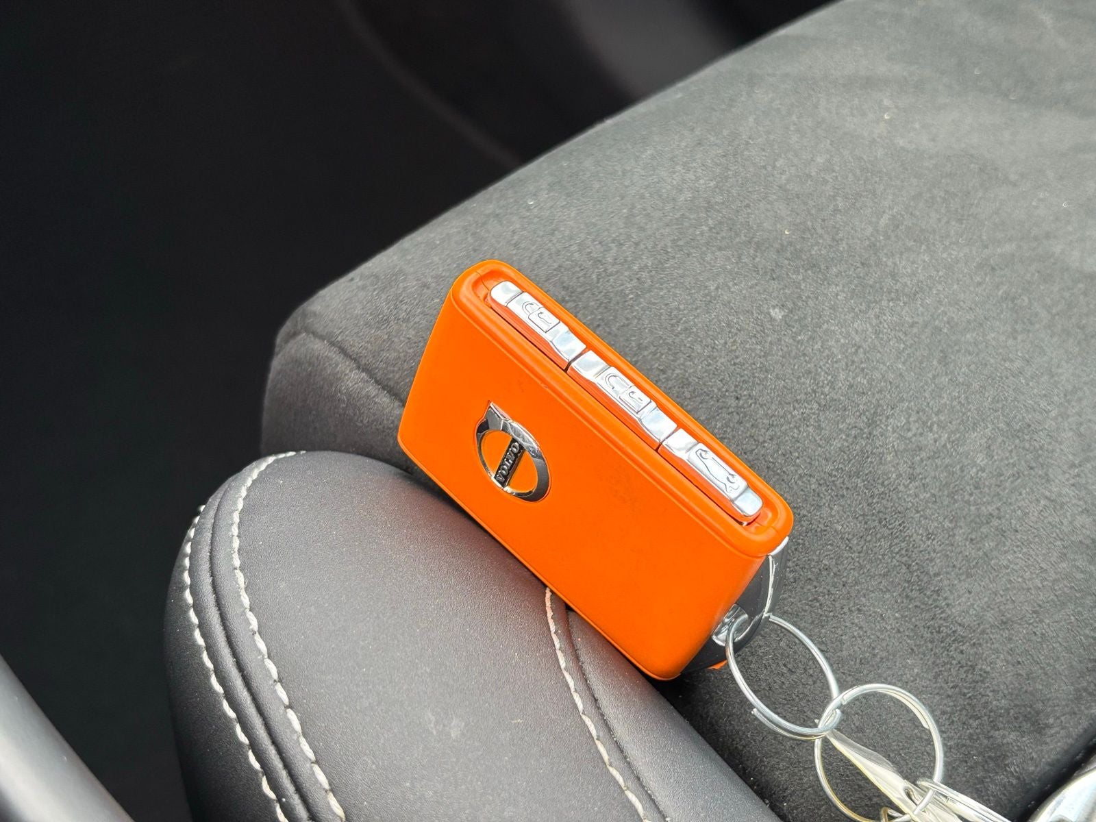 2023 Volvo XC40 Recharge Pure Electric Twin Plus