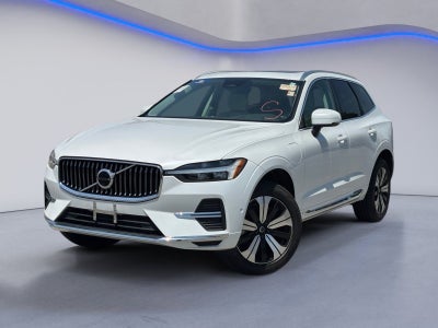 2023 Volvo XC60 Recharge Plug-In Hybrid T8 Plus Bright Theme
