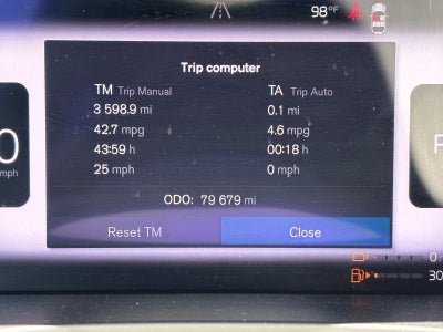 2023 Volvo XC60 Recharge Plug-In Hybrid T8 Plus Bright Theme