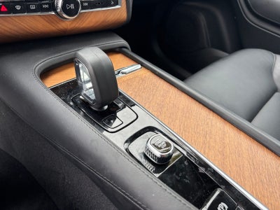 2024 Volvo XC90 Recharge Plug-In Hybrid T8 Plus 6 Passenger