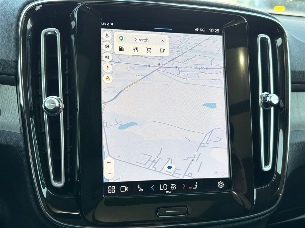 2023 Volvo XC40 Ultimate