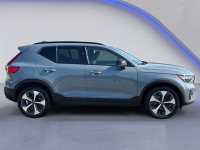 2023 Volvo XC40 Ultimate