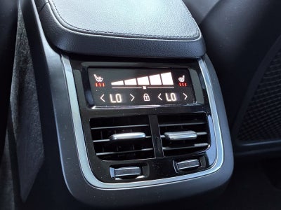 2023 Volvo XC90 B5 Core