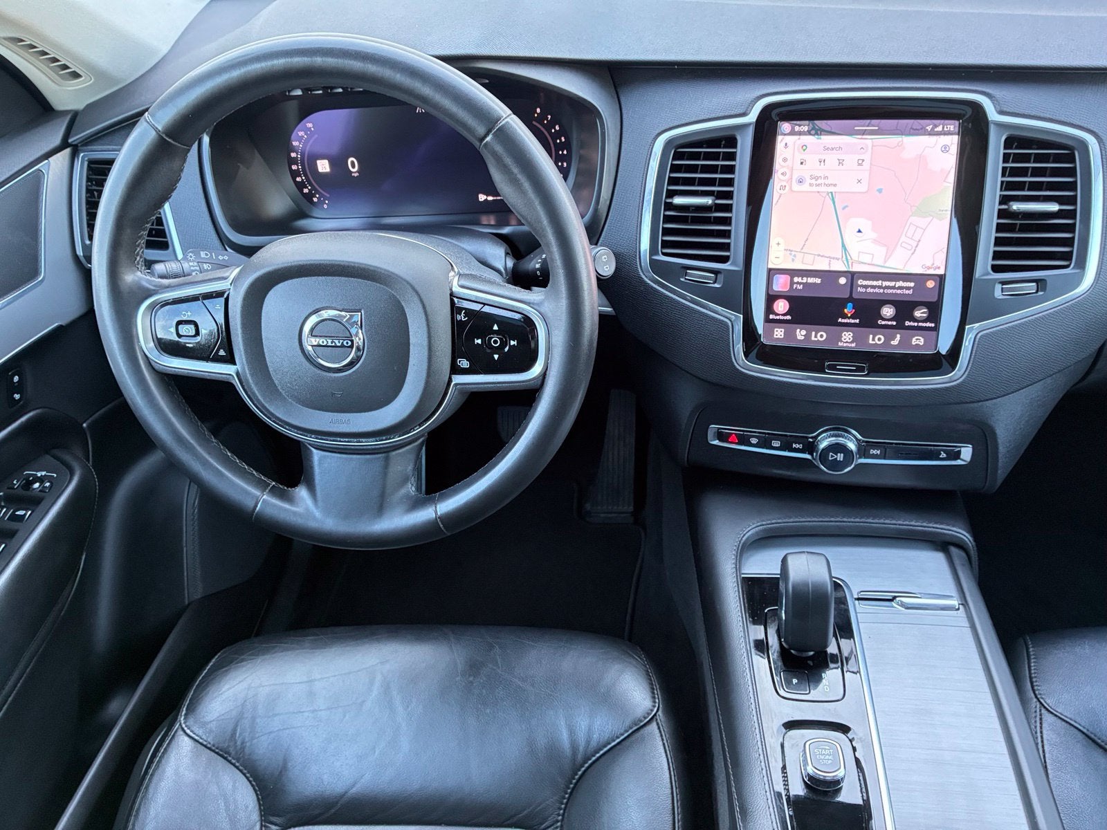 2023 Volvo XC90 B5 Core