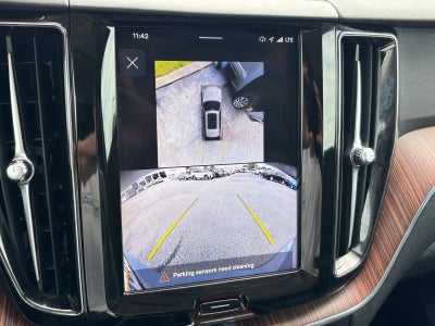 2024 Volvo XC60 B5 Plus Dark Theme