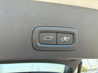2024 Volvo XC40 B5 Plus Bright Theme