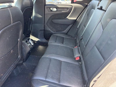 2024 Volvo XC40 B5 Plus Bright Theme