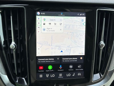 2025 Volvo V60 Cross Country B5 Plus
