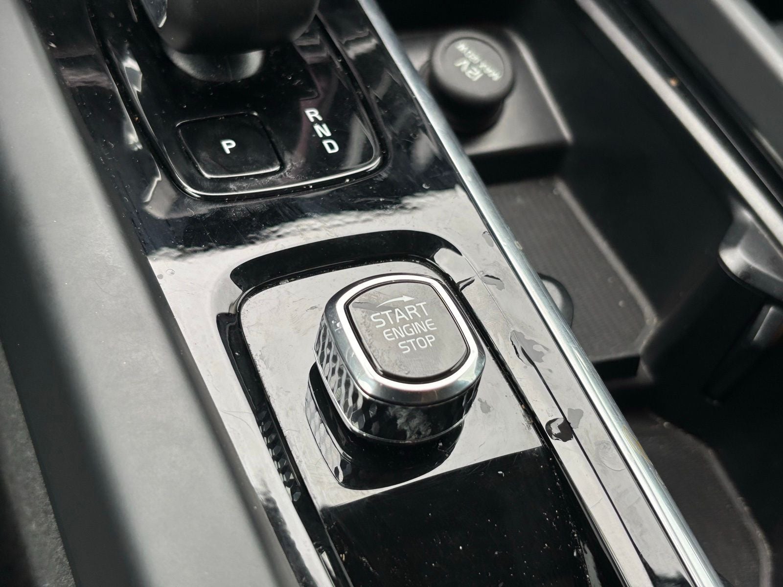 2025 Volvo V60 Cross Country B5 Plus